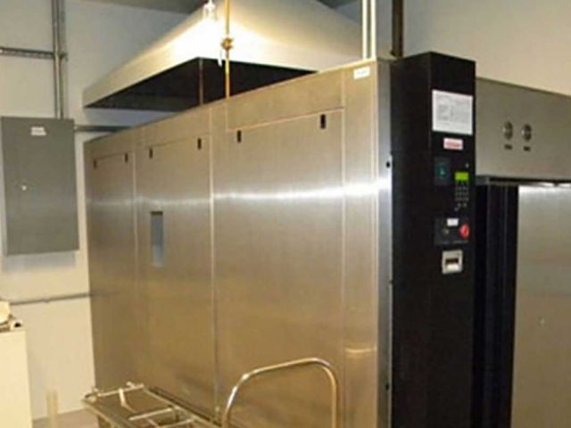 Tuttnauer Autoclave